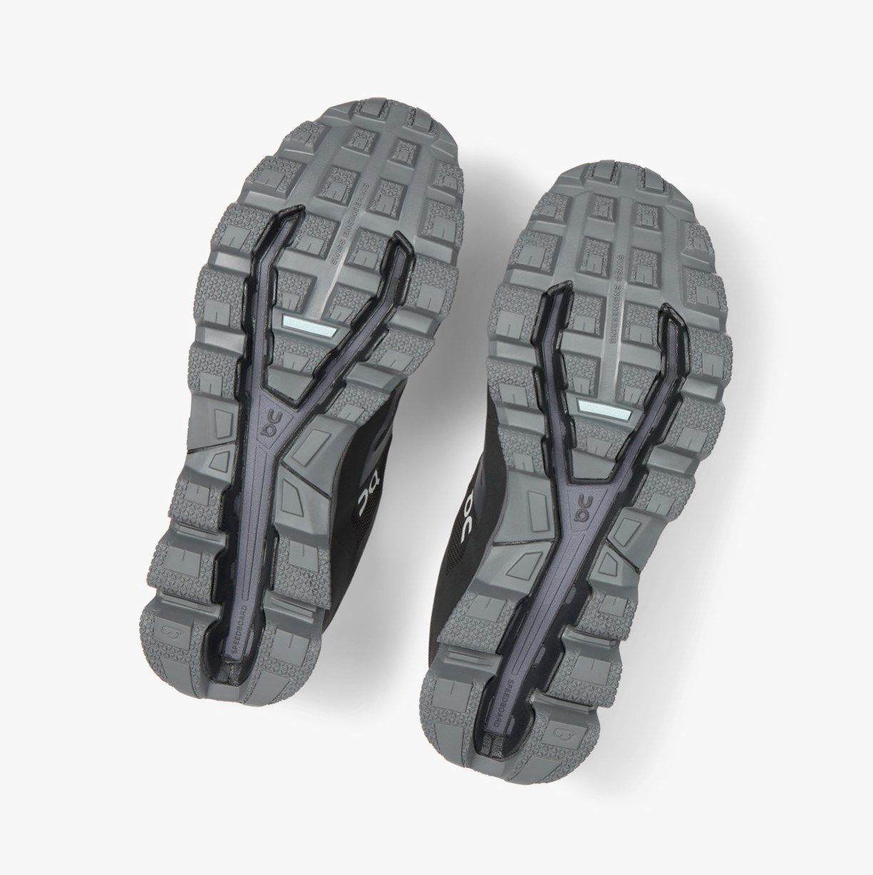 On Cloudventure Waterproof Muške Trail Tenisice Crne | VQDYUC-509